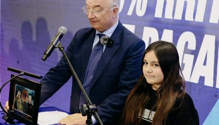 Messenger_creation_E4916467-C230-456C-AFCA-B3D26DC80DC7